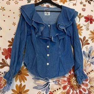 Details Express S/M Chambray Denim Ruffle Neck Blue Midwest Cowgirl Button Shirt